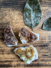Load image into Gallery viewer, Mini Citrine Cluster - 40-75g - Positivity // Joy // Happiness
