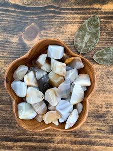 Tumbled Banded Agate - Grounding // Stability