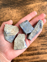 Load image into Gallery viewer, Rough Lapis Lazuli - Awareness // Truth

