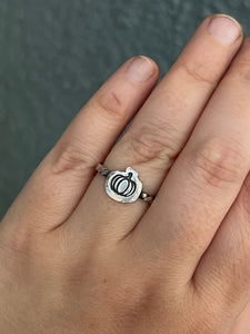 MADE TO ORDER - Sterling Silver Pumpkin Ring with Twist Band