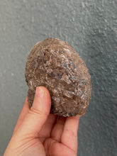 Load image into Gallery viewer, Agate Cut Base - Item M
